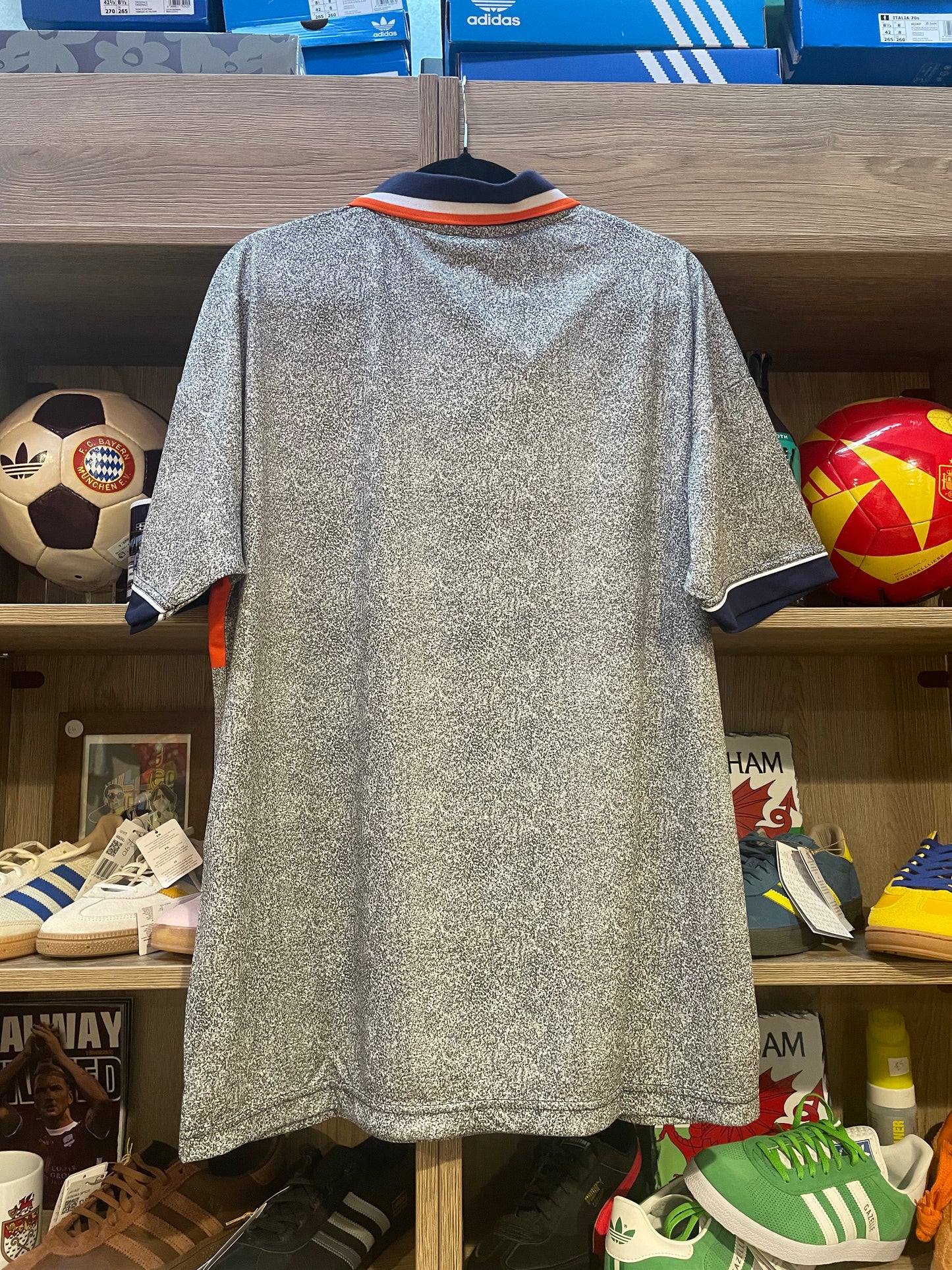 Chelsea FC away shirt