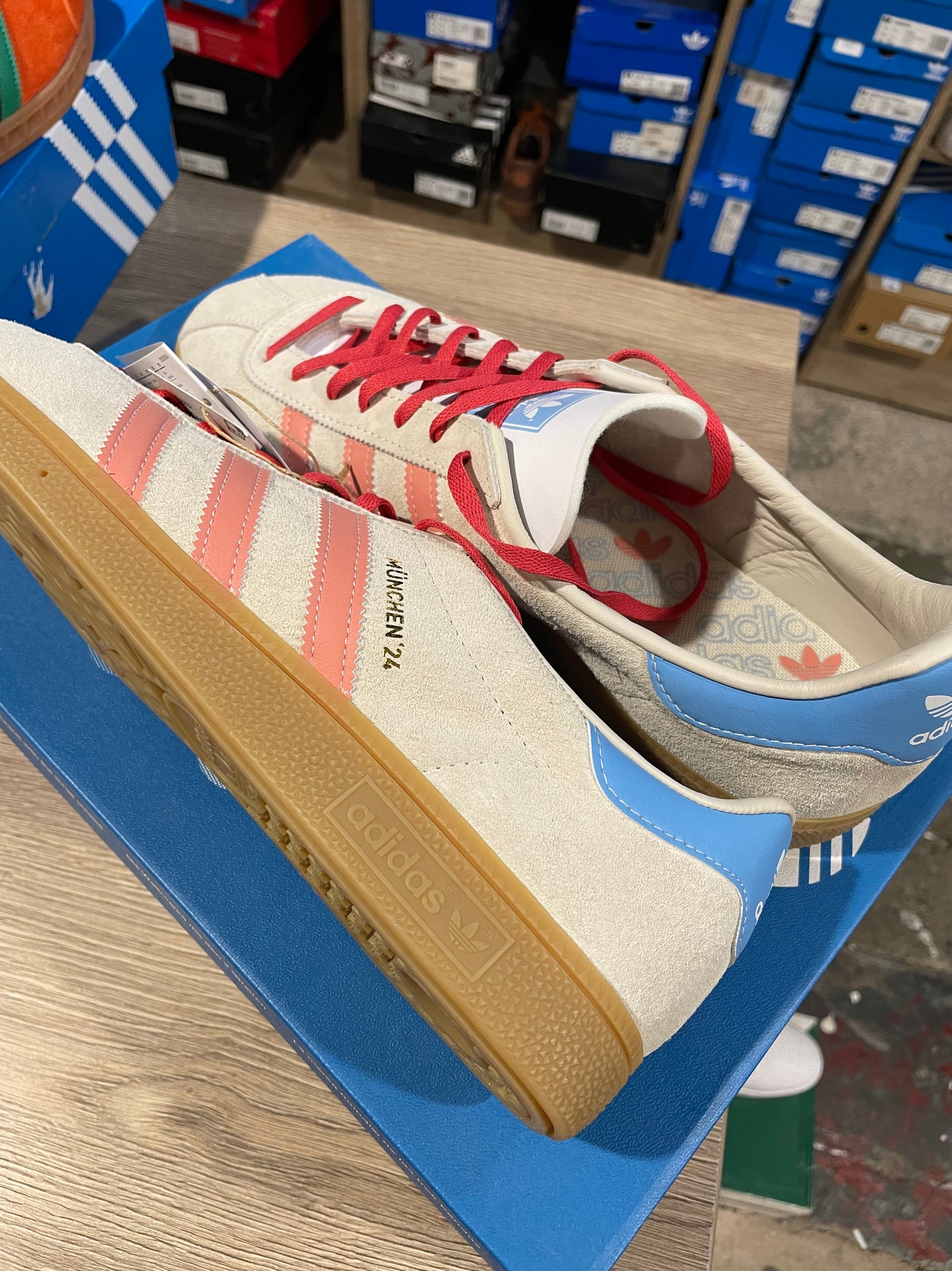 Adidas Munchen 24.