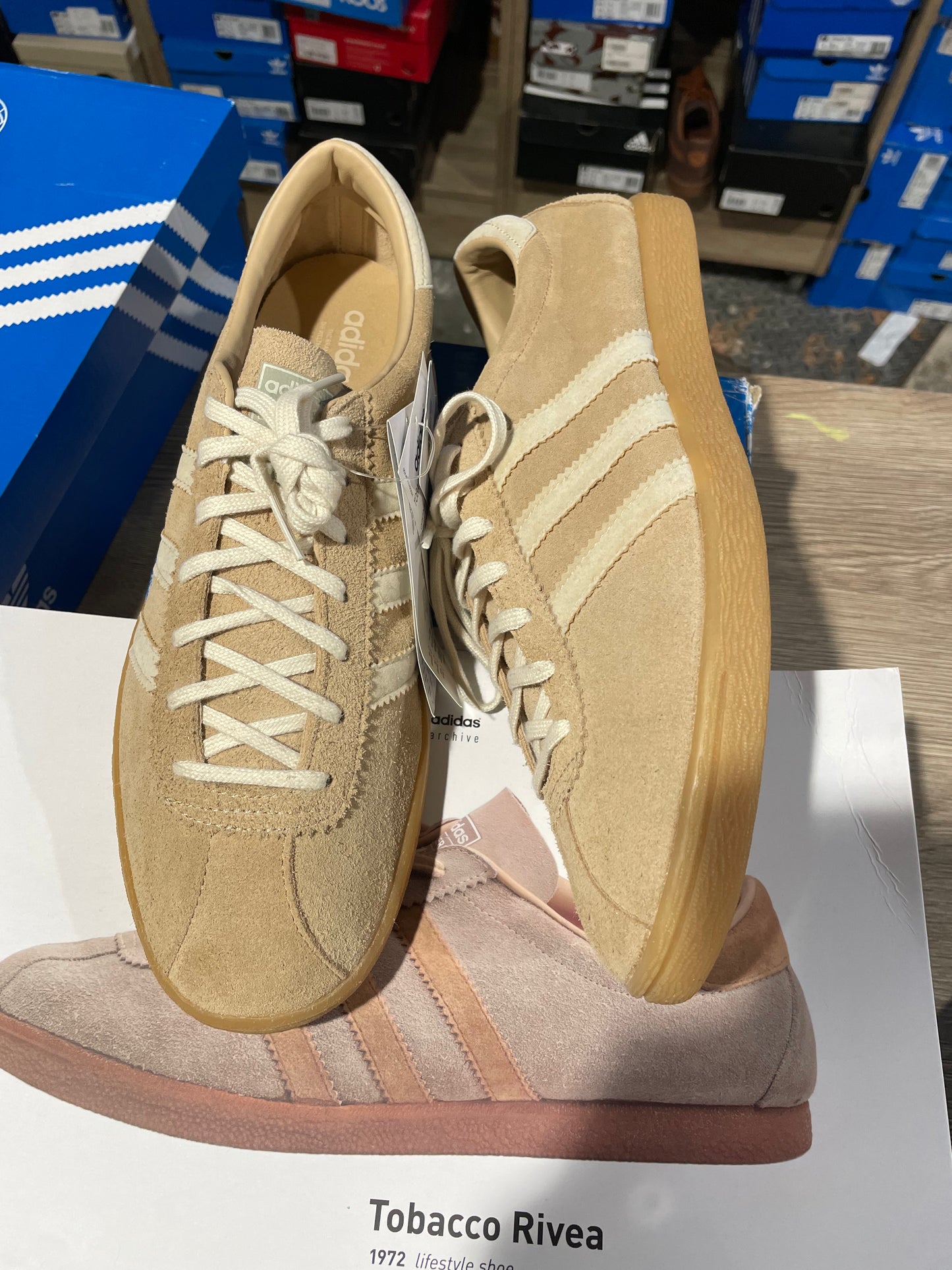 Adidas Tobacco Rivea.