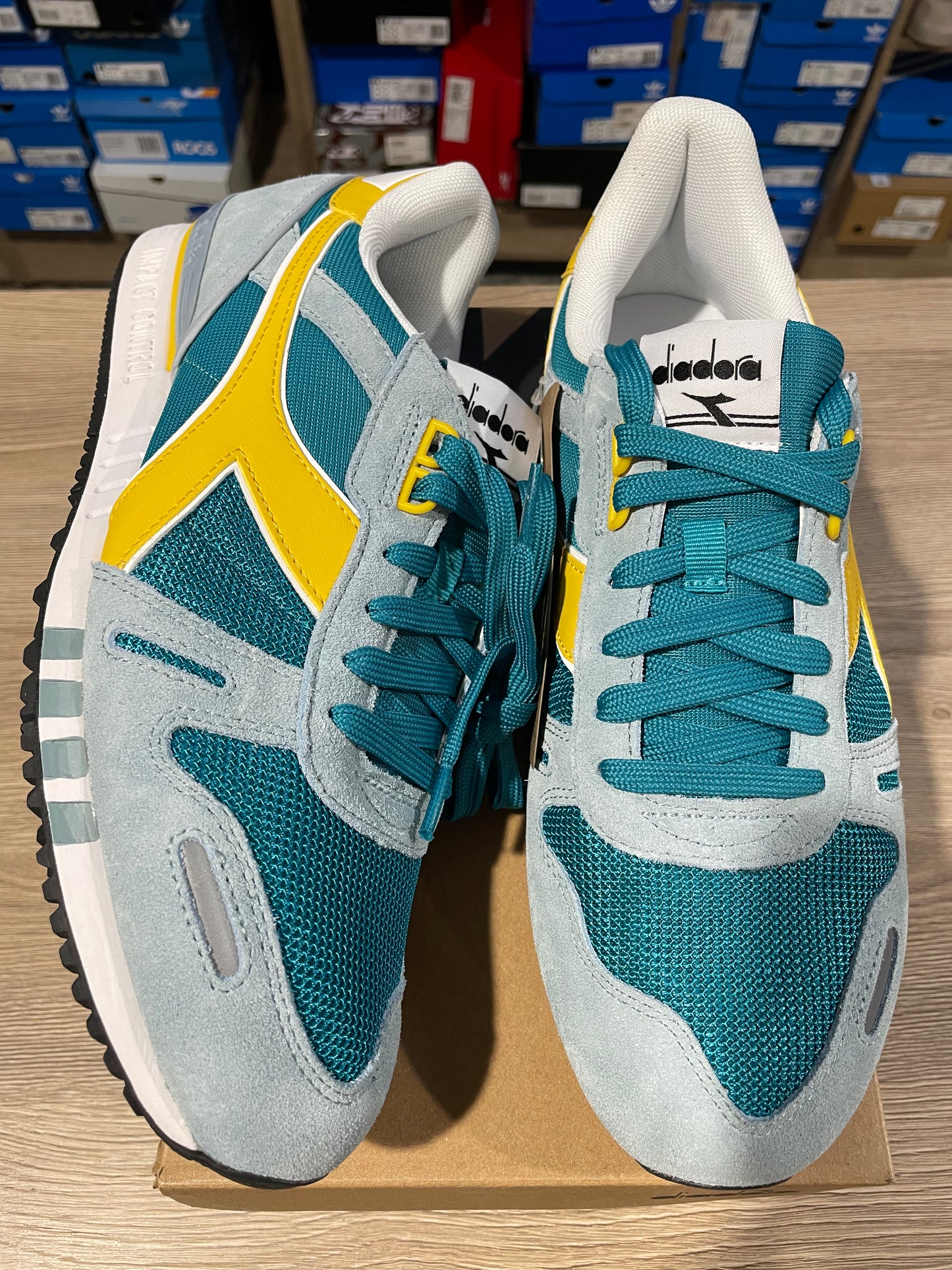 Men's Diadora Titan