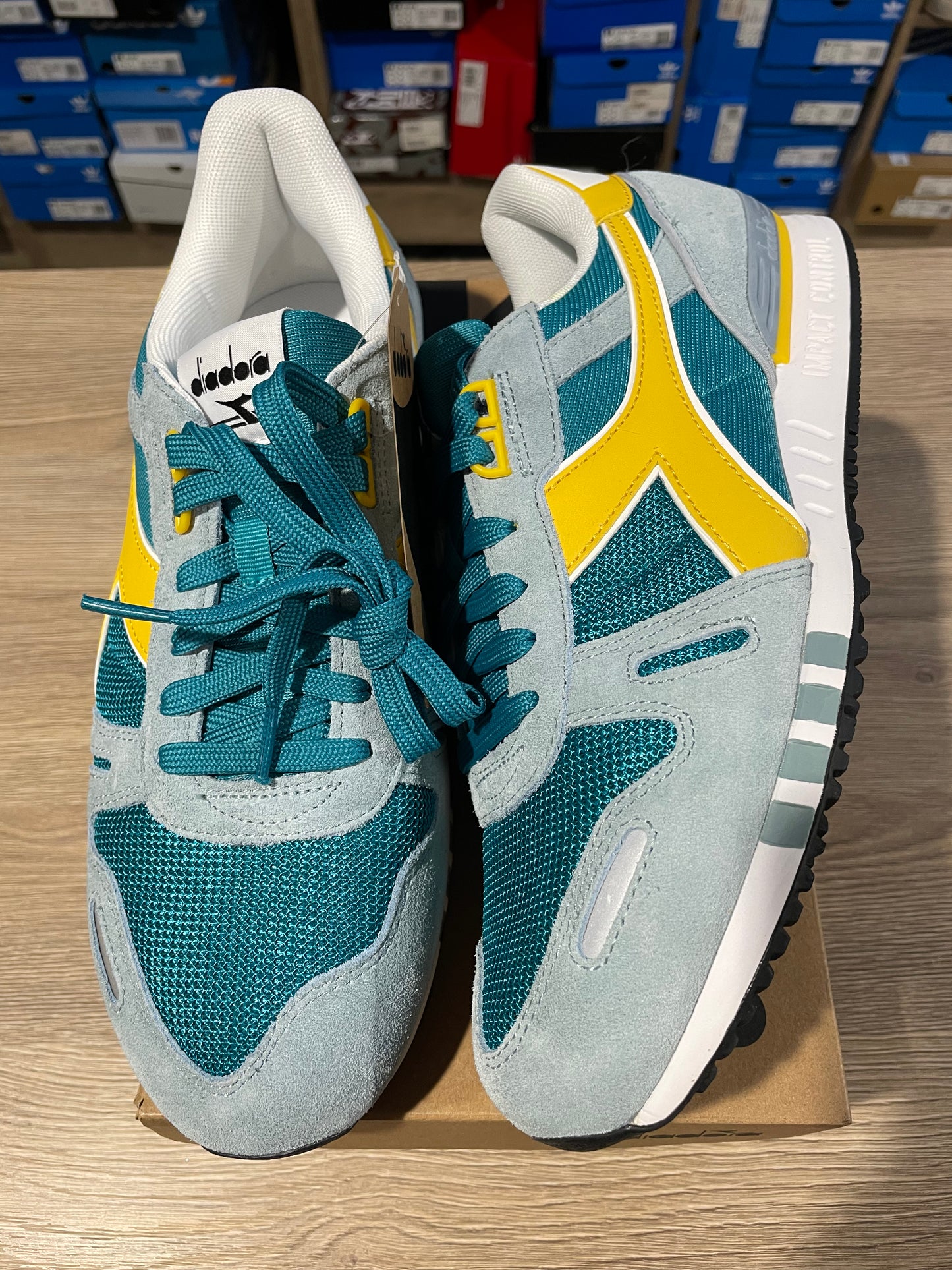 Men's Diadora Titan