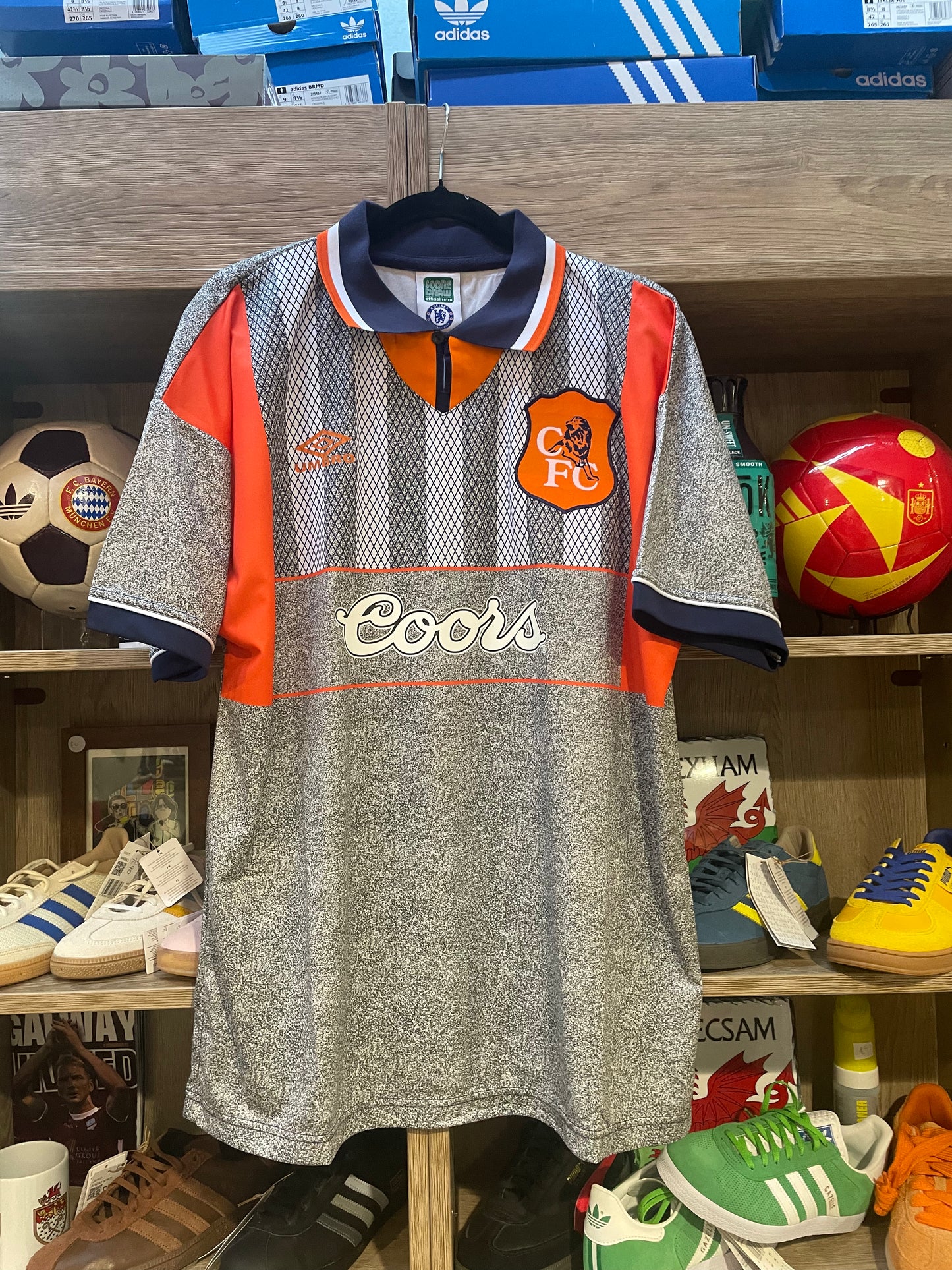 Chelsea FC away shirt
