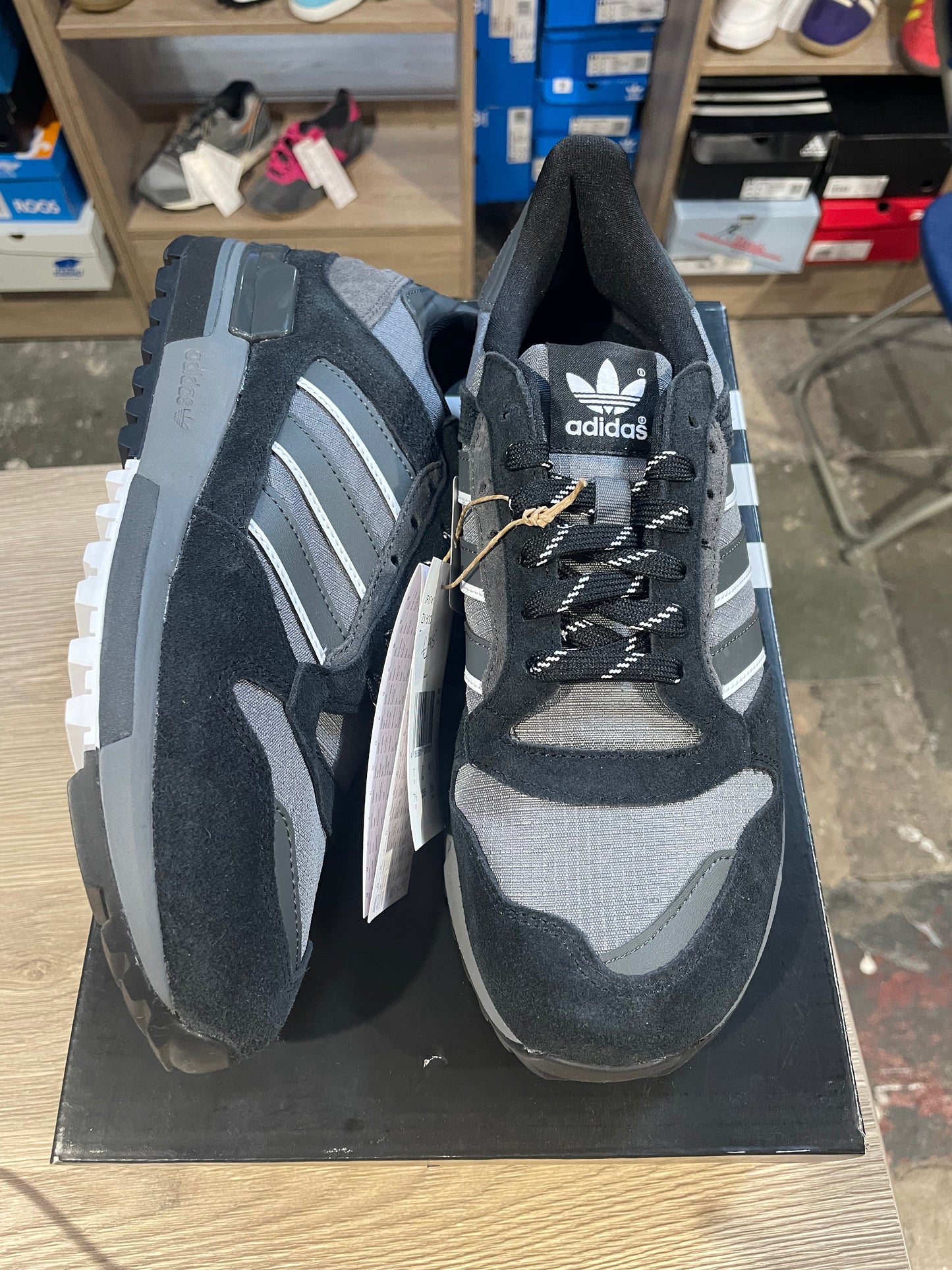Adidas ZX 600