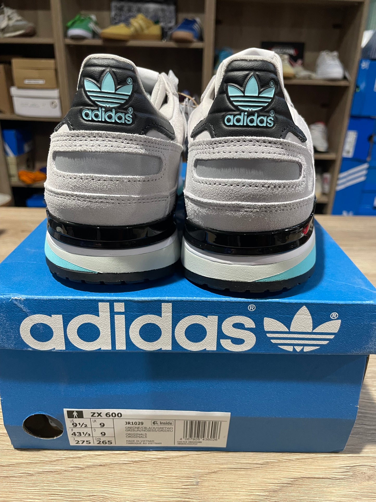 Adidas ZX 600 Trainers - Size UK 9